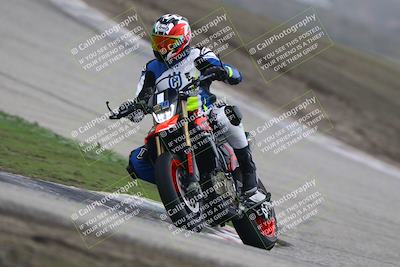 media/Nov-29-2025-TrackDaz (Sat) [[10ae2d9bce]]/B Group/Session 3 (Outside Grapevine)/